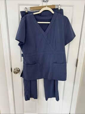 XL top, L pant; Greys Anatomy scrub set